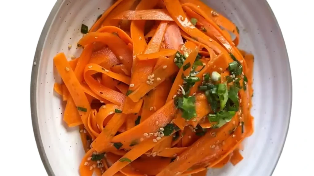 raw carrot salad 6 raw-carrot-salad-featured